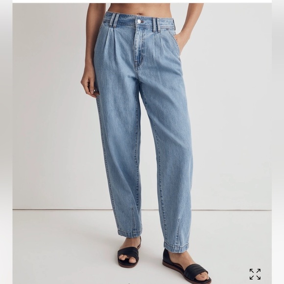 Madewell Denim - Madewell Baggy Tapered Jean Pleated Edition